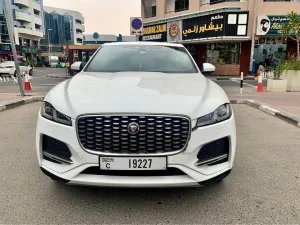 2023 جاكوار اف بيس S