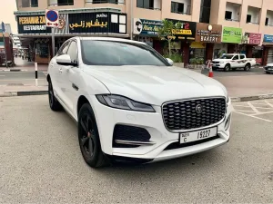 2023 جاكوار اف بيس S