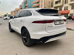 2023 جاكوار اف بيس S