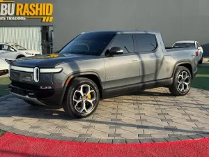 2023 ريفيان ار تي ١ No Trim