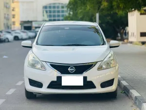 2014 نيسان تيدا LE