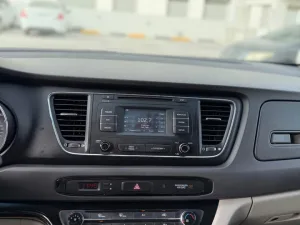 2016 Kia Sedona SX