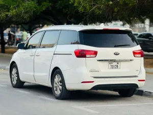 2016 Kia Sedona EX