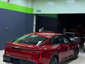 2025 Kia K4