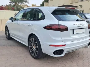2016 Porsche Cayenne GTS