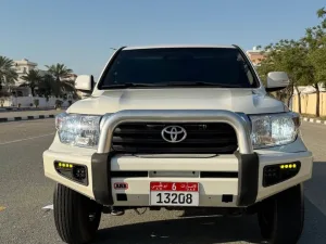 2014 Toyota Land Cruiser GXR GT