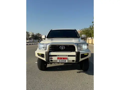2014 Toyota Land Cruiser GXR GT