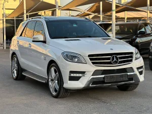 2015 مرسيدس-بنز ام ال ML400