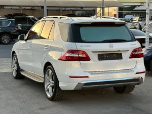 2015 مرسيدس-بنز ام ال ML400