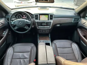 2015 مرسيدس-بنز ام ال ML400