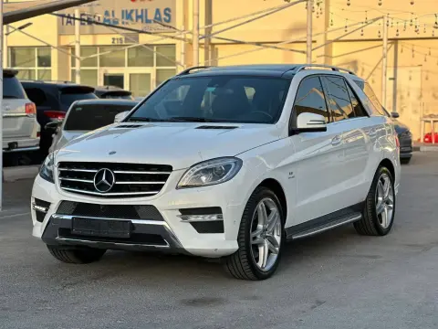 2015 مرسيدس-بنز ام ال ML400