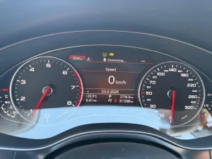 2015 اودي آي ٦ Standard