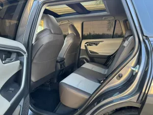 2021 Toyota Rav4 Platinum