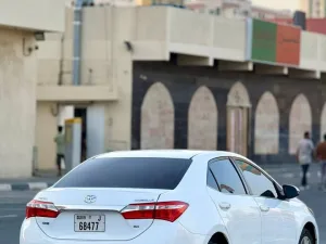 2015 تويوتا كورولا LE