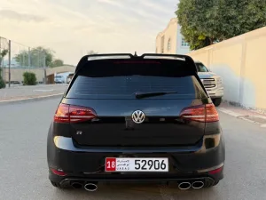 2016 Volkswagen Golf R