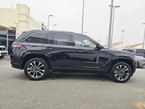 2023 جييب جراند شيروكي SRT8
