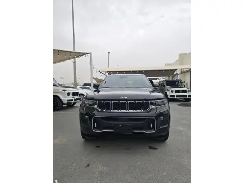 2023 جييب جراند شيروكي SRT8