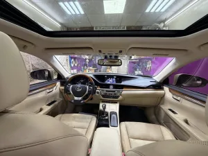 2013 لكزس ES - اي اس ES300h