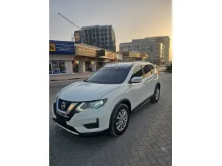 2019 Nissan Rogue in Ajman used car