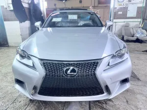2015 لكزس اي اس IS 250