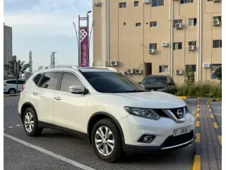 2016 Nissan XTrail في Sharjah سيارة مستعملة