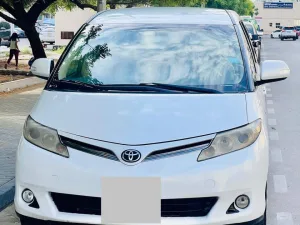 2013 Toyota Previa DLX
