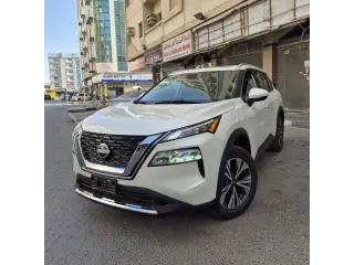2023 Nissan Rogue في Sharjah سيارة مستعملة