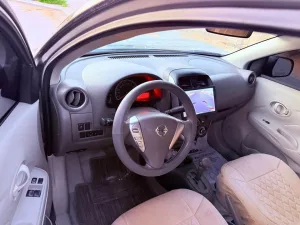 2019 نيسان صني EX