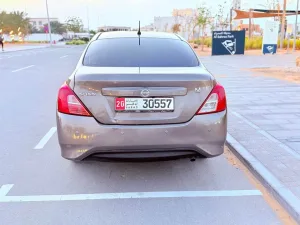 2019 نيسان صني EX