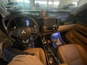 2020 Mitsubishi Outlander Black Edition
