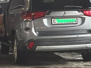 2017 Mitsubishi Outlander ES