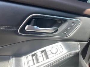2021 نيسان روج SV