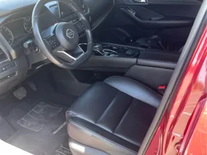 2021 نيسان روج SV