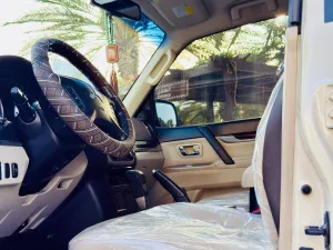2018 Mitsubishi Pajero GLS