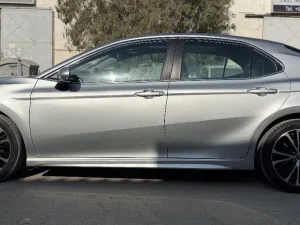 2018 تويوتا كامري GLE