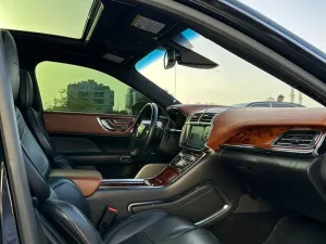 2018 Lincoln Continential Black Label