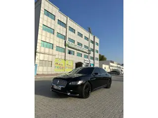 2018 Lincoln Continential in Abu Dhabi used car