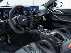 2025 بي أم دابليو ام ٤ CSL