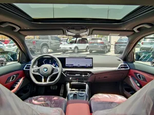 2026 BMW 3-Series 318i