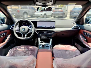 2026 BMW 3-Series 318i