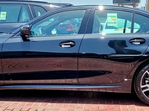 2026 BMW 3-Series 318i