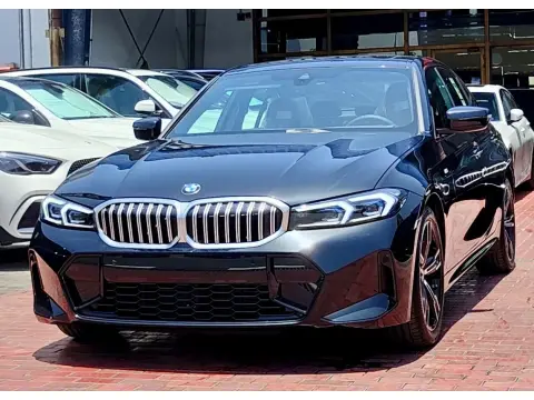 2026 BMW 3-Series 318i