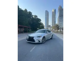 2014 Lexus IS in Dubai used car