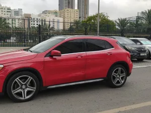 2016 مرسيدس-بنز GLA - جي ال اي GLA250