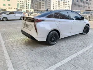 2017 Toyota Prius L Eco