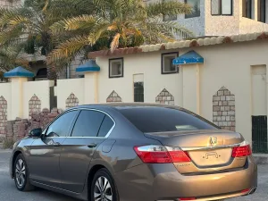 2016 هوندا أكورد Touring