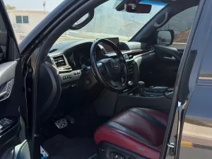 2019 Lexus LX 570 No Trim