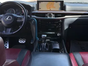 2019 Lexus LX 570 No Trim