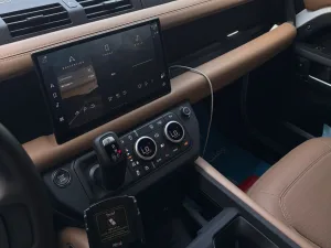 2025 Land Rover Defender 110 S