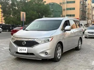 2014 Nissan Quest في Dubai سيارة مستعملة